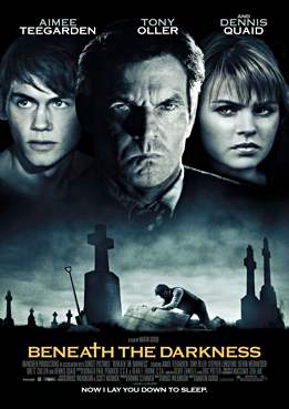 Filmplakat zu Beneath the Darkness
